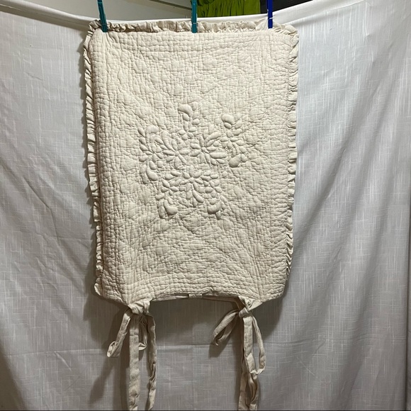 Soft Surroundings Other - Quilted & ruffled farm house look pillow cover